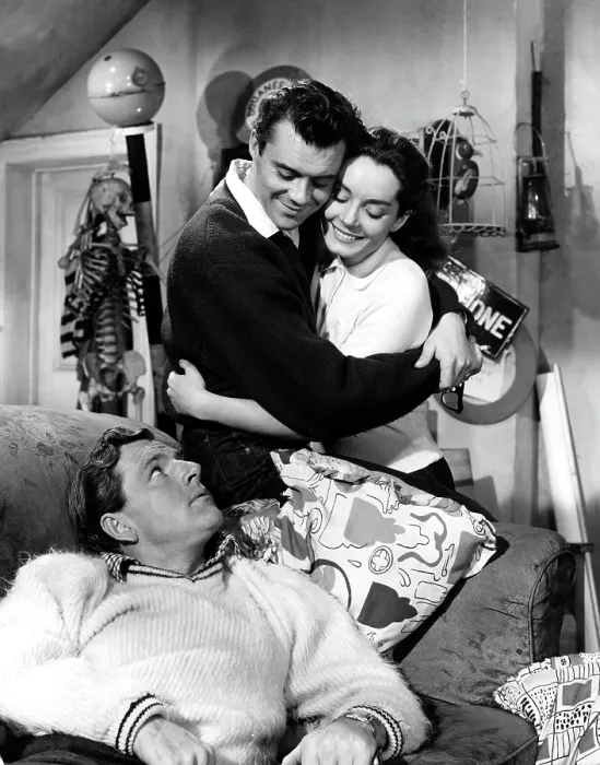 Framed Print : DOCTOR IN THE HOUSE, Kenneth More, Dirk Bogarde, Suzanne Cloutier, 1954