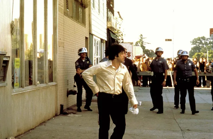 Framed Print : DOG DAY AFTERNOON, Al Pacino, 1975