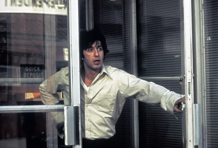 Framed Print : DOG DAY AFTERNOON, Al Pacino, 1975