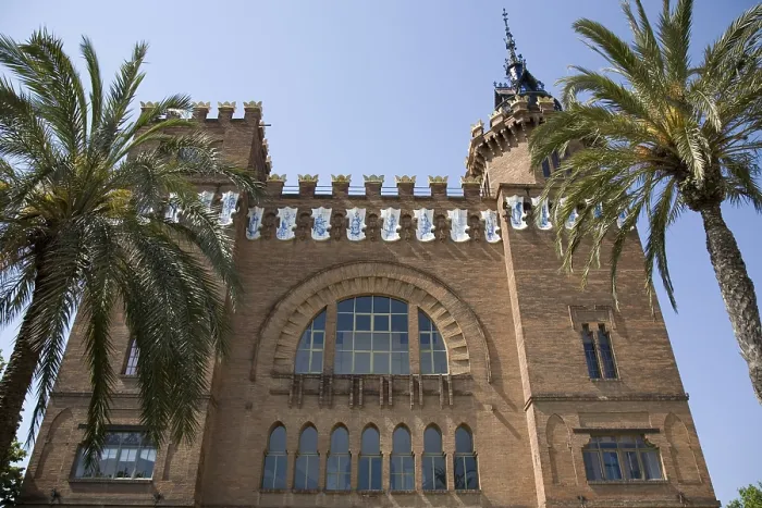 Framed Print : DOMENECH I MONTANER, Lluis (1850-1923). Three Dragons Castle (Museum of Zoology). 1888. SPAIN. Barcelona. Barcelona Zoology Museum. Modernism. Architecture