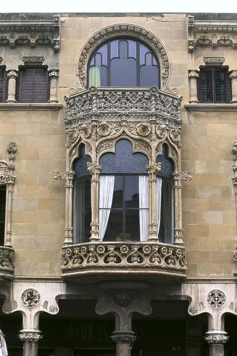 Framed Print : DOMENECH I MONTANER, Lluis (1850-1923). Navs House. 1901-1907. SPAIN. Reus. Navs House. Large window. Modernism. Architecture. AISA / Everett Collection**US SALES ONLY**
