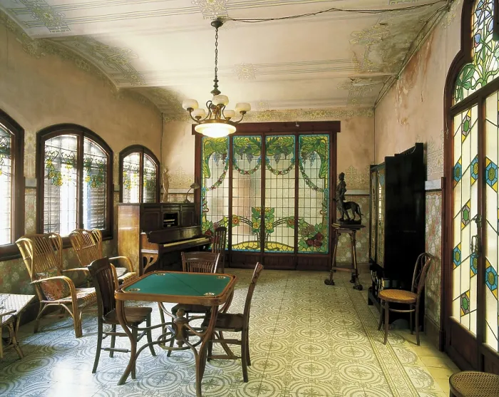 Framed Print : DOMENECH I MONTANER, Lluis (1850-1923). Navs House. 1901-1907. SPAIN. Reus. Navs House. Music room. Modernism. Architecture. AISA / Everett Collection**US SALES ONLY**