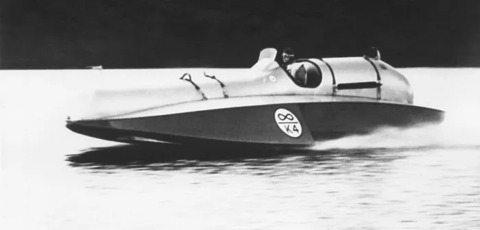 Framed Print : Donald Malcolm Campbell on his first test run of his Blue Bird, on Lake Coniston, August 10, 1949
