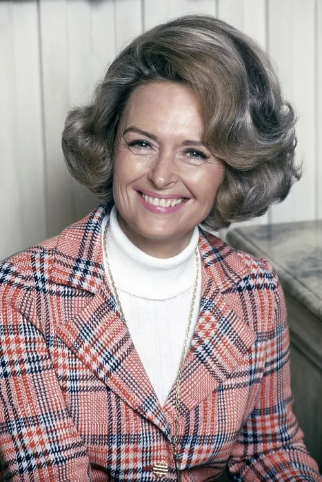 Framed Print : Donna Reed, 1973