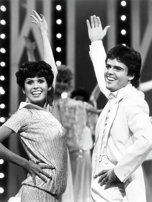 Framed Print : DONNY AND MARIE, (from left): Marie Osmond, Donny Osmond, (Season 3), 1976-79