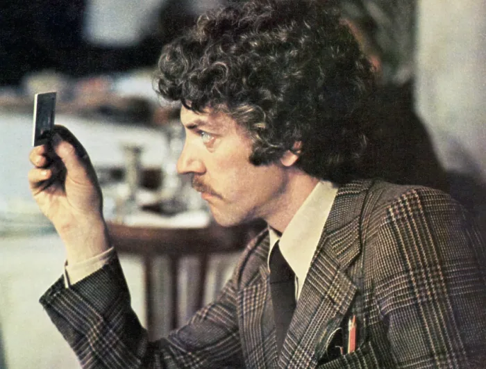 Framed Print : DON'T LOOK NOW, Donald Sutherland, 1973
