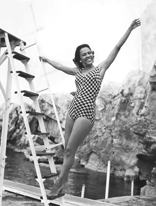 Framed Print : Dorothy Dandridge prepares for a swim in the Mediterranean at Cap D'Antibes, France, 5 / 1 / 57