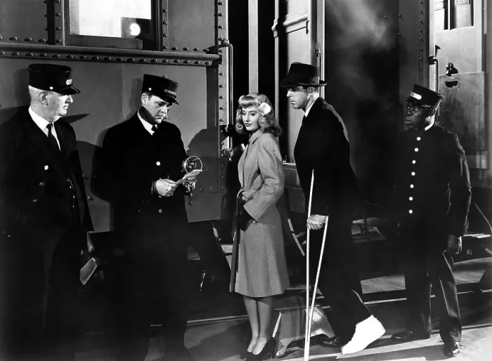 Framed Print : DOUBLE INDEMNITY, Barbara Stanwyck, Fred MacMurray, 1944