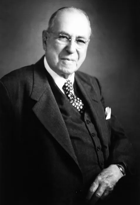 Framed Print : Dr. Charles Frederick Menninger. Founder of the Menninger Clinic in Topeka Kansas. Ca. 1935. He was the father of psychiatrists Dr. William C. Menninger and Dr. Karl A. Menninger Framed Print : Dr. Charles Frederick Menninger. Founder of the Menninger Clinic in Topeka Kansas. Ca. 1935. He was the father of psychiatrists Dr. William C. Menninger and Dr. Karl A. Menninger