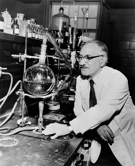 Framed Print : Dr. Selman Waksman (1888-1973), winner of the 1952 Nobel Prize in Medicine for his discovery of streptomycin, the first antibiotic effective against tuberculosis. 1953