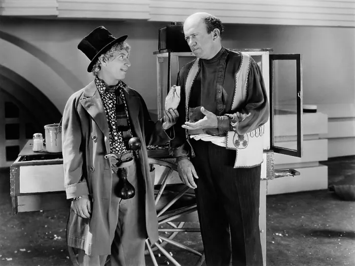Framed Print : DUCK SOUP, from left: Harpo Marx, Edgar Kennedy, 1933
