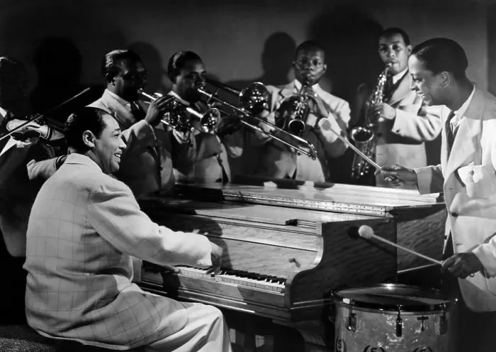 Framed Print : Duke Ellington and his Famous Orchestra perfom. 1945. Courtesy: CSU Archives / Everett Collection Framed Print : Duke Ellington and his Famous Orchestra perfom. 1945. Courtesy: CSU Archives / Everett Collection