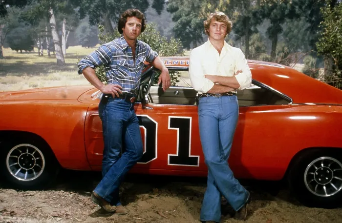 Framed Print : THE DUKES OF HAZZARD, from left, Tom Wopat, John Schneider, 1979-85