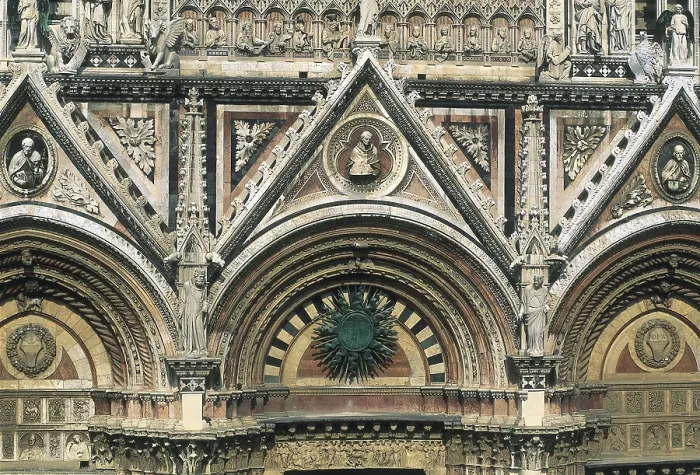 Framed Print : Duomo di Siena. 1150-1380. ITALY. TUSCANY. Siena. Cathedral. Central section of the faade, by Giovanni Pisano (1284-1299). Gothic art. Architecture Framed Print : Duomo di Siena. 1150-1380. ITALY. TUSCANY. Siena. Cathedral. Central section of the faade, by Giovanni Pisano (1284-1299). Gothic art. Architecture