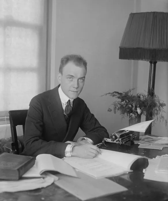 Framed Print : Earl Carroll in his New York office. He was a producer, director, songwriter, and composer whose shows featured the most immodestly dressed showgirls on Broadway Framed Print : Earl Carroll in his New York office. He was a producer, director, songwriter, and composer whose shows featured the most immodestly dressed showgirls on Broadway