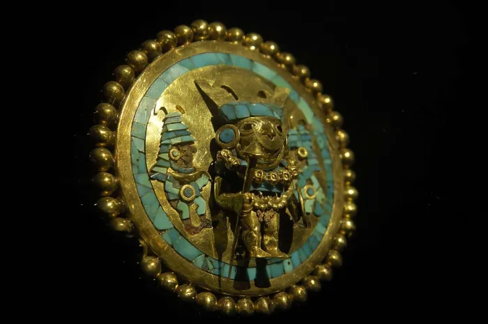 Framed Print : Earring (3rd c. AD). Moche or Mochica Art. PERU. Sipn. Royal Tombs of Sipn Museum. AISA / Everett Collection**US SALES ONLY**