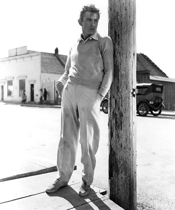 Framed Print : EAST OF EDEN, James Dean, 1955
