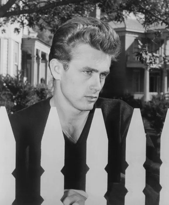 Framed Print : EAST OF EDEN, James Dean, 1955