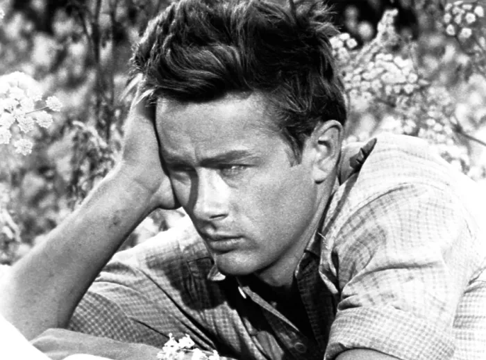 Framed Print : EAST OF EDEN, James Dean, 1955