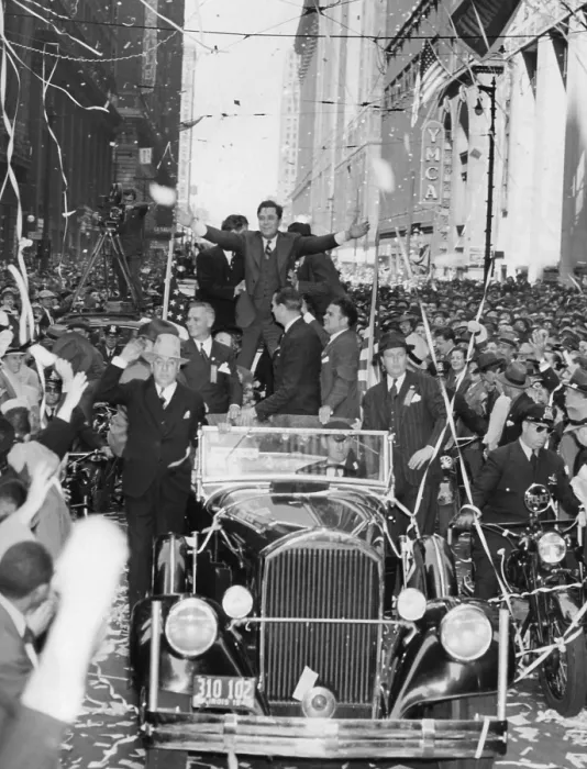 Framed Print : An ecstatic Wendell Willkie receives the cheers of 40, 000s Chicagoans, Sept. 13, 1940. Crowds filled the LaSalle Street as ticker tapes falls. Detail. (CSU_2015_11_1722) Framed Print : An ecstatic Wendell Willkie receives the cheers of 40, 000s Chicagoans, Sept. 13, 1940. Crowds filled the LaSalle Street as ticker tapes falls. Detail. (CSU_2015_11_1722)