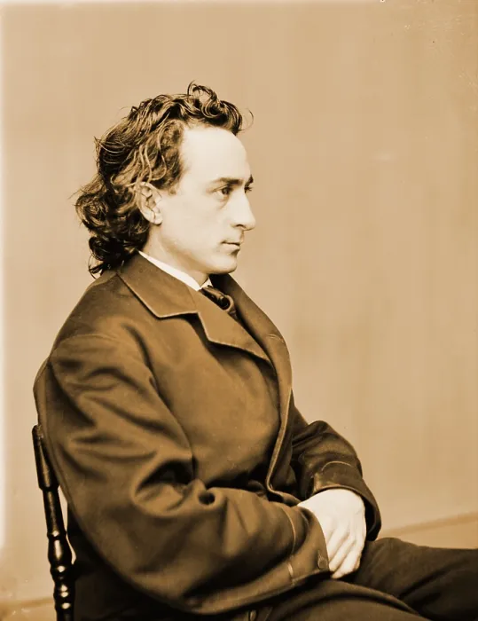Framed Print : Edwin Booth (1833-1893), American actor, was trained by his father, Junius Brutus Booth, he emerged as one of the most popular and respected Shakespearean actors in the 1860's Framed Print : Edwin Booth (1833-1893), American actor, was trained by his father, Junius Brutus Booth, he emerged as one of the most popular and respected Shakespearean actors in the 1860's