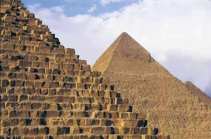 Framed Print : EGYPT. GIZA. Giza. Pyramids of Menkaure, Khafre and Khufu. Egyptian art. Old Kingdom. Architecture. AISA / Everett Collection**US SALES ONLY** Framed Print : EGYPT. GIZA. Giza. Pyramids of Menkaure, Khafre and Khufu. Egyptian art. Old Kingdom. Architecture. AISA / Everett Collection**US SALES ONLY**