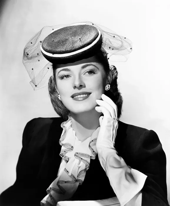 Framed Print : Eleanor Parker, ca. late 1940s Framed Print : Eleanor Parker, ca. late 1940s