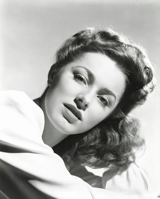 Framed Print : Eleanor Parker, ca. mid-1940s