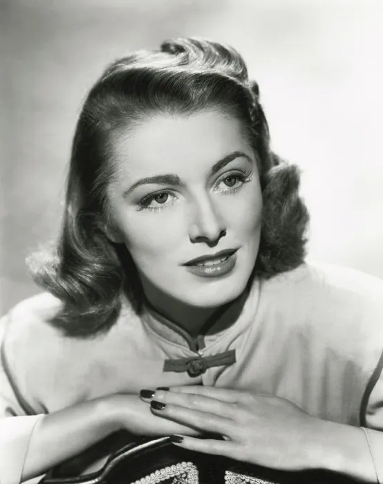 Framed Print : Eleanor Parker, ca. mid-1940s Framed Print : Eleanor Parker, ca. mid-1940s
