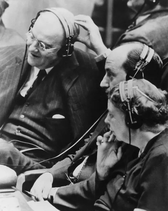 Framed Print : Eleanor Roosevelt as a delegate to the newly founded United Nations in 1946. With her are Adlai Stevenson and John Foster Dulles. (BSLOC_2013_6_62)