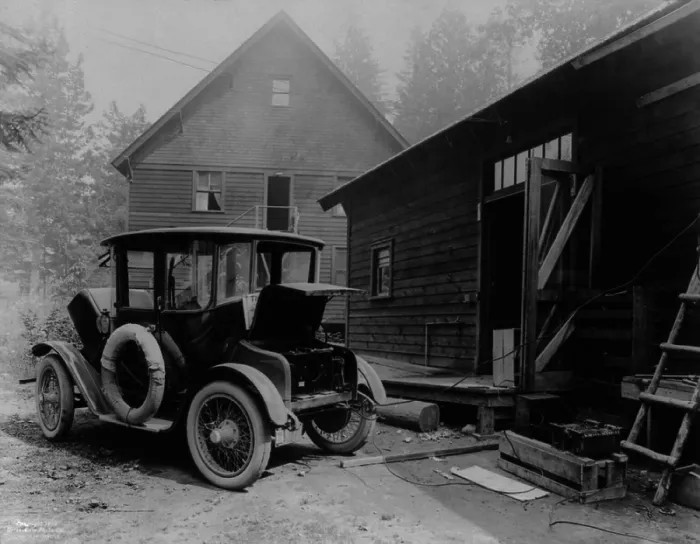 Framed Print : Electric auto at re-charging station in 1919. LC-USZ62-69341 Framed Print : Electric auto at re-charging station in 1919. LC-USZ62-69341