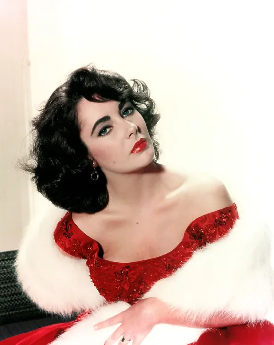 Framed Print : ELIZABETH TAYLOR