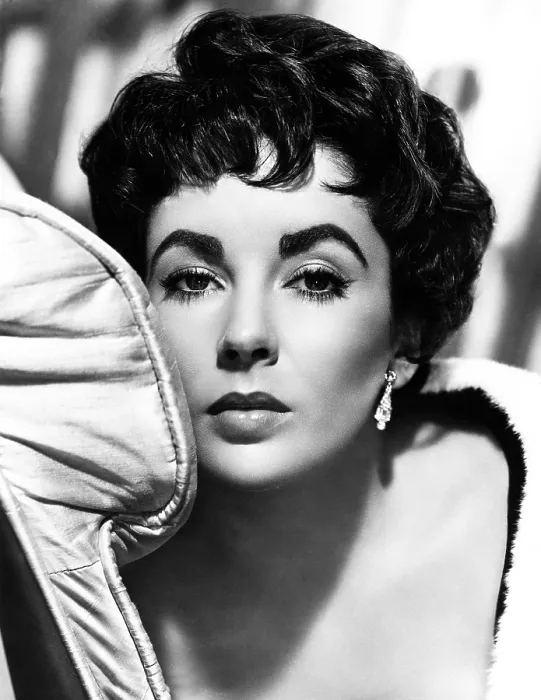 Framed Print : Elizabeth Taylor, ca. 1954