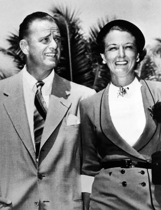 Framed Print : Elliot Roosevelt with his 4th wife, Minnewa Bell Ross. They were married in a private wedding in her Miami Beach Home in March 1951 and divorced in 1960