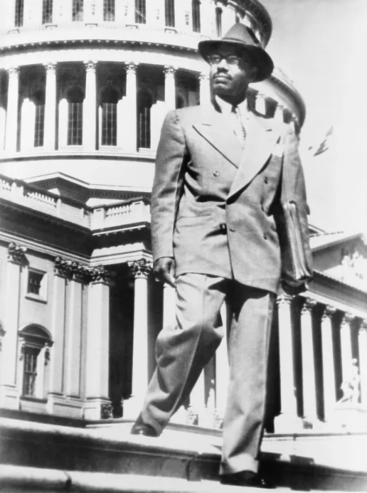 Framed Print : Elmer W. Henderson descending stairs of the U.S. Capitol, June 6, 1950