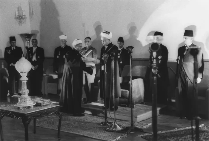 Framed Print : Emir Abdullah of the British Mandate, Trans-Jordan, became King Abdullah I on May 25, 1946. His great grandson, King Abdullah II became monarch of Jordan in 1999 (BSLOC_2017_1_99) Framed Print : Emir Abdullah of the British Mandate, Trans-Jordan, became King Abdullah I on May 25, 1946. His great grandson, King Abdullah II became monarch of Jordan in 1999 (BSLOC_2017_1_99)