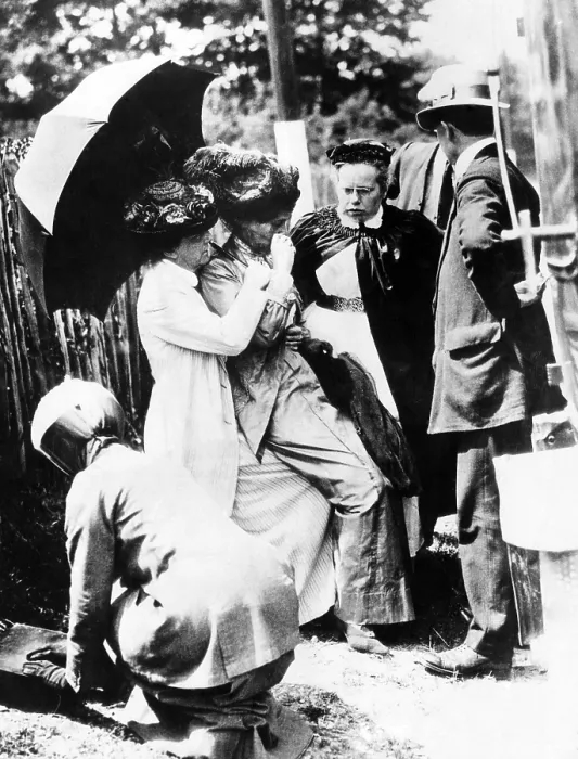 Framed Print : Emmeline Pankhurst (1858-1928, left of center), in a state of collapse afeter forcible feedings in jail, London, England, 1913. Courtesy: CSU Archives / Everett Collection