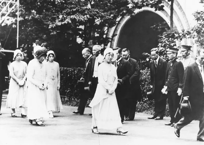 Framed Print : Empress Nagoto of Japan, visited downtown Tokyo, Japan, July 25, 1931. The area was destroyed and rebuilt after the great earthquake disaster of 1923. (CSU_2015_9_877)