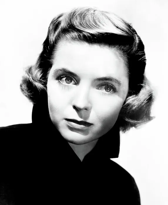 Framed Print : THE ENCHANTED COTTAGE, Dorothy McGuire, 1945