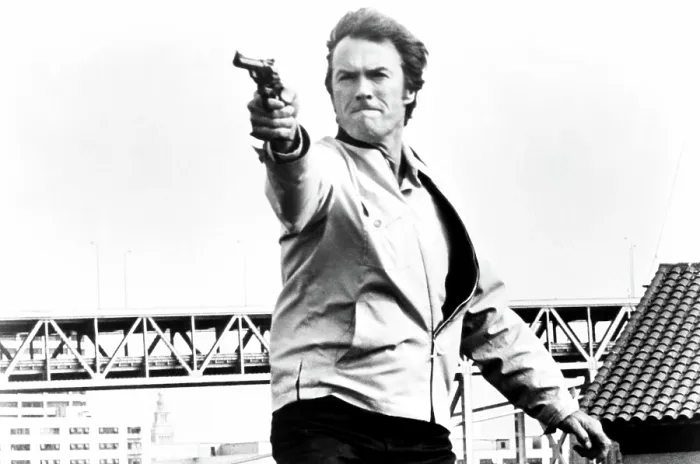 Framed Print : THE ENFORCER, Clint Eastwood, 1976