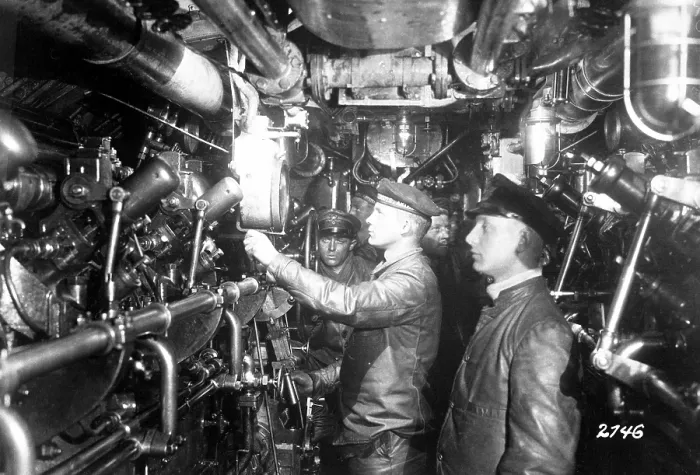 Framed Print : Engine room of an oil-burning German submarine. World War I. Ca. 1914-18 Framed Print : Engine room of an oil-burning German submarine. World War I. Ca. 1914-18