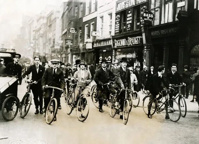 Framed Print : English General Strike. Londoners on their way to work on bicycles. Public transportation workers had joined the general strike. May 4-13, 1926 Framed Print : English General Strike. Londoners on their way to work on bicycles. Public transportation workers had joined the general strike. May 4-13, 1926
