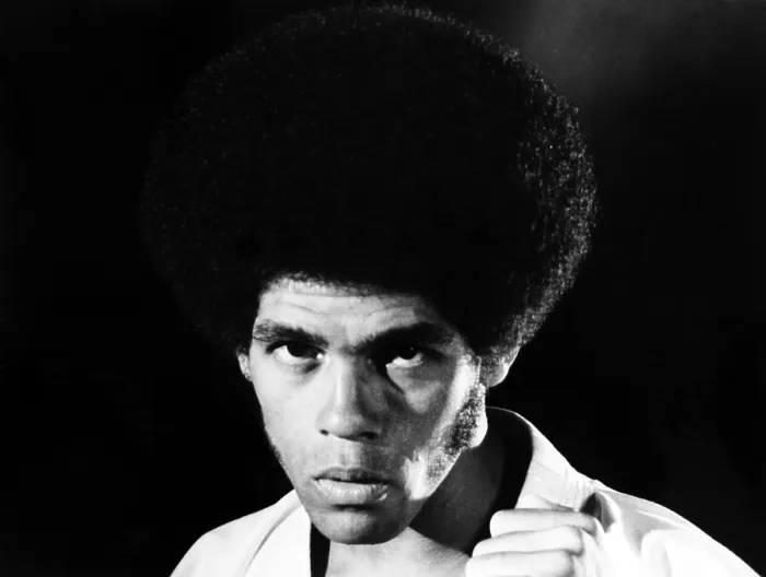 Framed Print : ENTER THE DRAGON, Jim Kelly, 1973 Framed Print : ENTER THE DRAGON, Jim Kelly, 1973