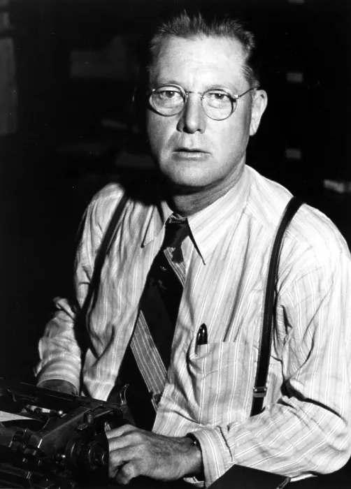 Framed Print : Erle Stanley Gardner, circa 1940s. Courtesy: CSU Archives / Everett Collection Framed Print : Erle Stanley Gardner, circa 1940s. Courtesy: CSU Archives / Everett Collection