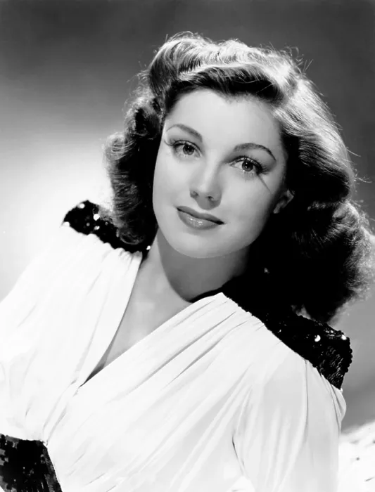 Framed Print : Esther Williams, ca. mid-1940s