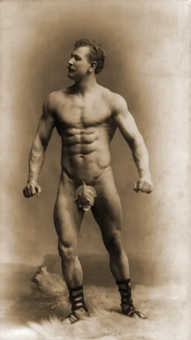 Framed Print : Eugen Sandow (1867-1925), assuming a pose wearing a fig leaf. In 1901 he organized the first bodybuilding contest in London. 1894