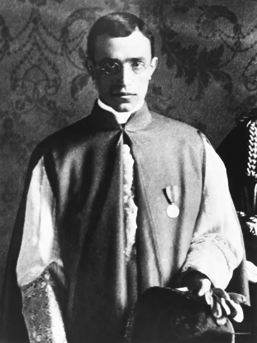 Framed Print : Eugenio Pacelli, the future Pope Pius XII, in London for the Coronation of King George V. June 1911. (CSU_2015_9_993)