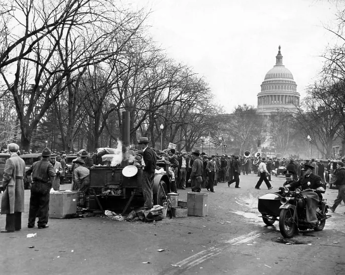 Framed Print : EV1814 - March on Washington of 10, 000 unemployed men from Pittsburgh. Their leader, Father James Cos was received by President Herbert Hoover, January 7, 1932