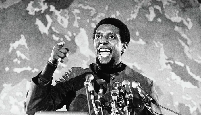 Framed Print : EV1878 - STOKELY CARMICHAEL. Courtesy: CSU Archives  /  Everett Collection