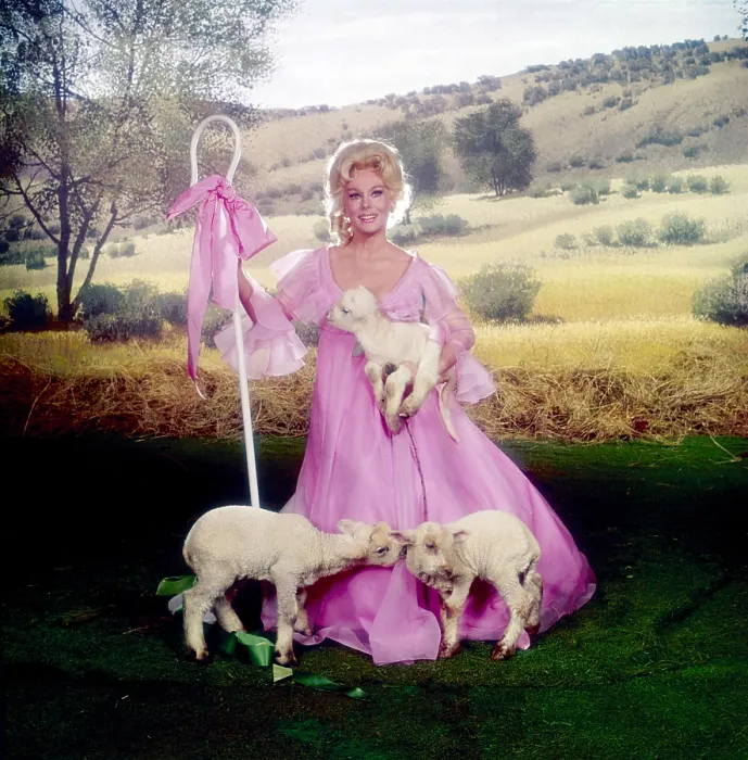 Framed Print : Eva Gabor of GREEN ACRES, 1969